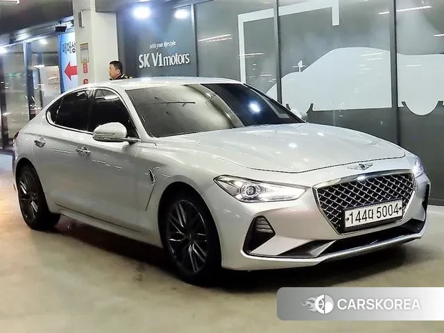 Genesis G70 2018 Серебряный из Кореи