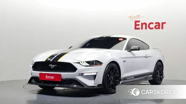 Ford Mustang 2018 Белый из Кореи