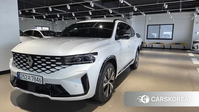 Renault Korea (Samsung) Grand Coleos 2024 Жемчужный цвет из Кореи