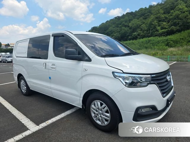 Hyundai The New Grand Starex 2019 Белый из Кореи