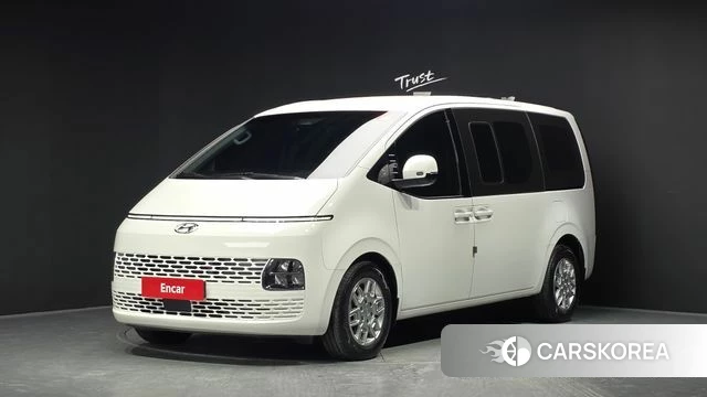 Hyundai Staria 2022 Белый из Кореи
