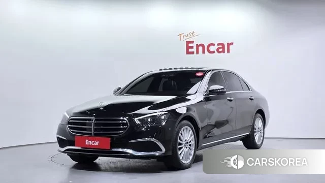 Mercedes-Benz E-Class W213 2023 Черный из Кореи