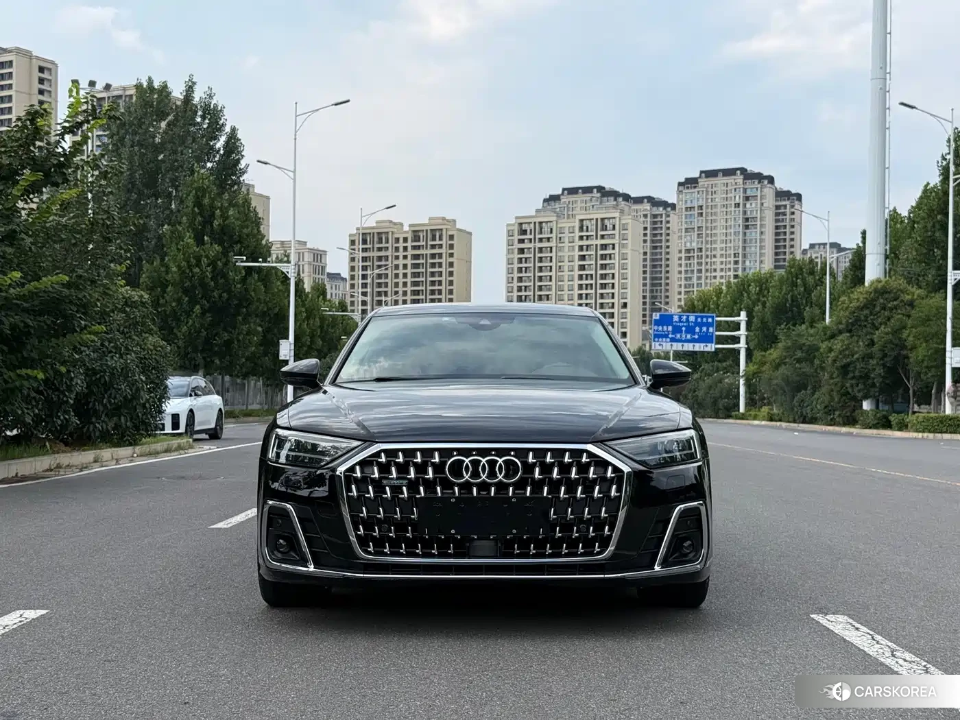 Audi A8 2021 Черный из Китая