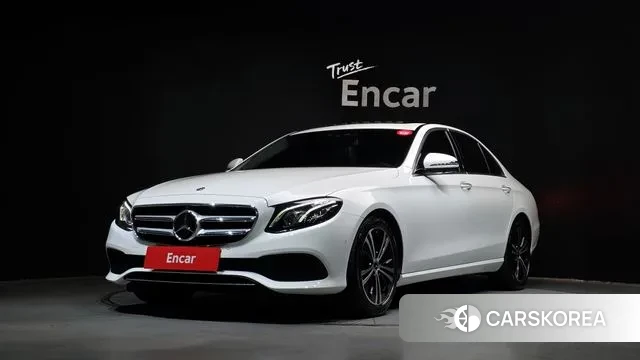Mercedes-Benz E-Class W213 2020 Белый из Кореи