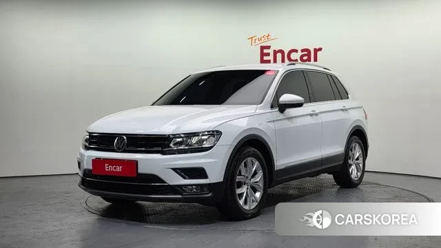 Volkswagen Tiguan second Generation 2020 Белый из Кореи