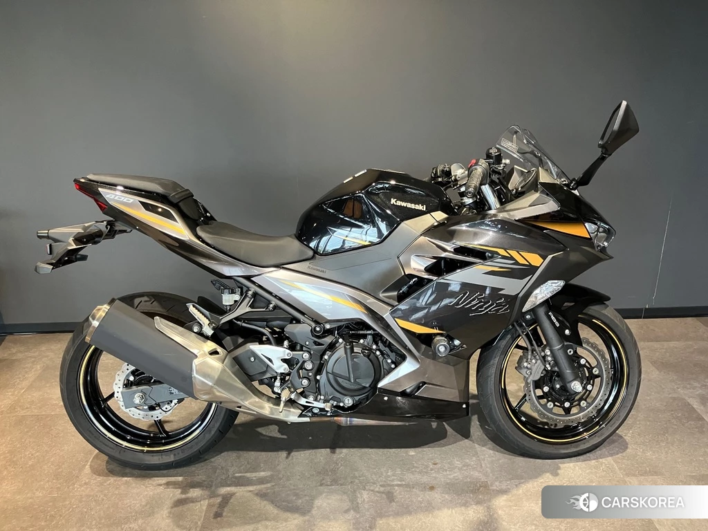 Проданный Kawasaki Ninja 400-2 2022 из Японии