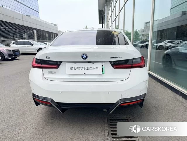 BMW i3 2025 Белый из Китая