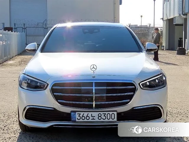 Mercedes-Benz S-Class W223 2022 Белый из Кореи