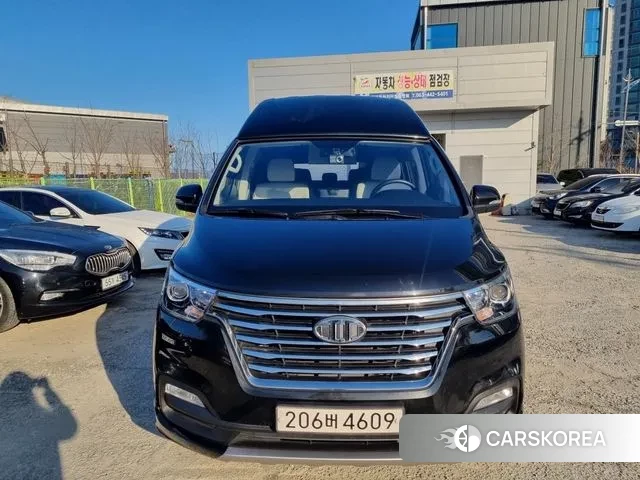 Hyundai The New Grand Starex 2018 Черный из Кореи