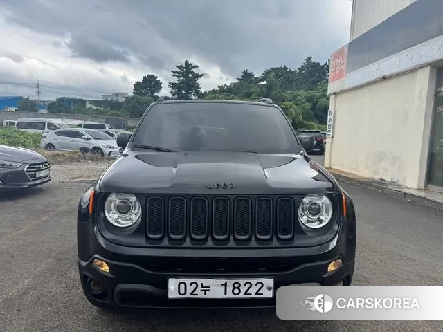 Jeep Renegade 2018 Черный из Кореи
