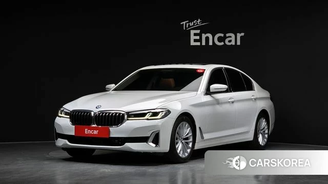BMW 5 Series (G30) 2023 Белый из Кореи