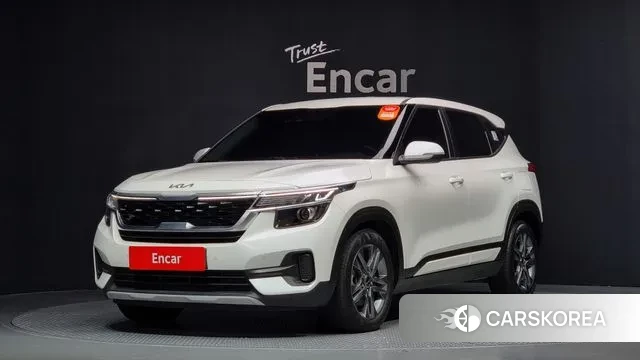 Kia Seltos 2022 Белый из Кореи