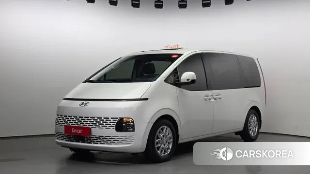 Hyundai Staria 2022 Белый из Кореи