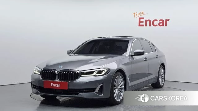 BMW 5 Series (G30) 2023 Серый из Кореи