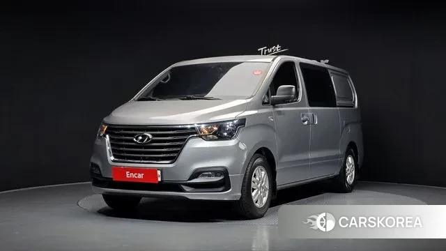 Hyundai The New Grand Starex 2018 Серый из Кореи