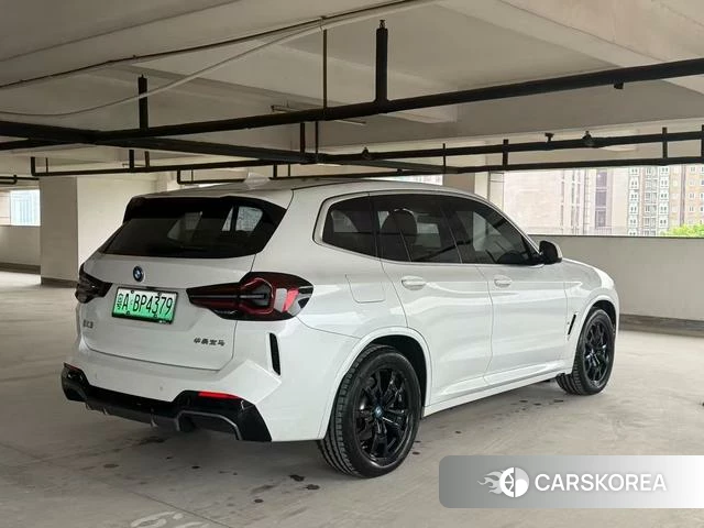 BMW iX3 2024 Белый из Китая