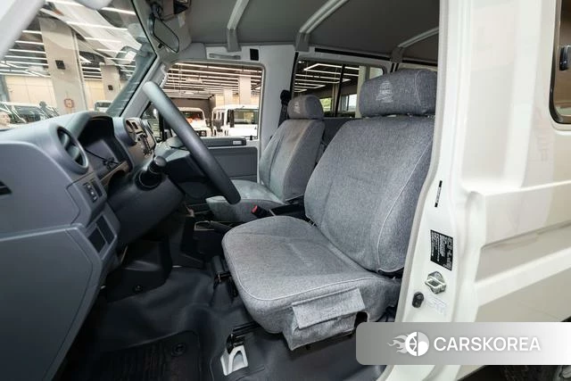 Toyota Land Cruiser 70 Series 2025 Белый из Китая