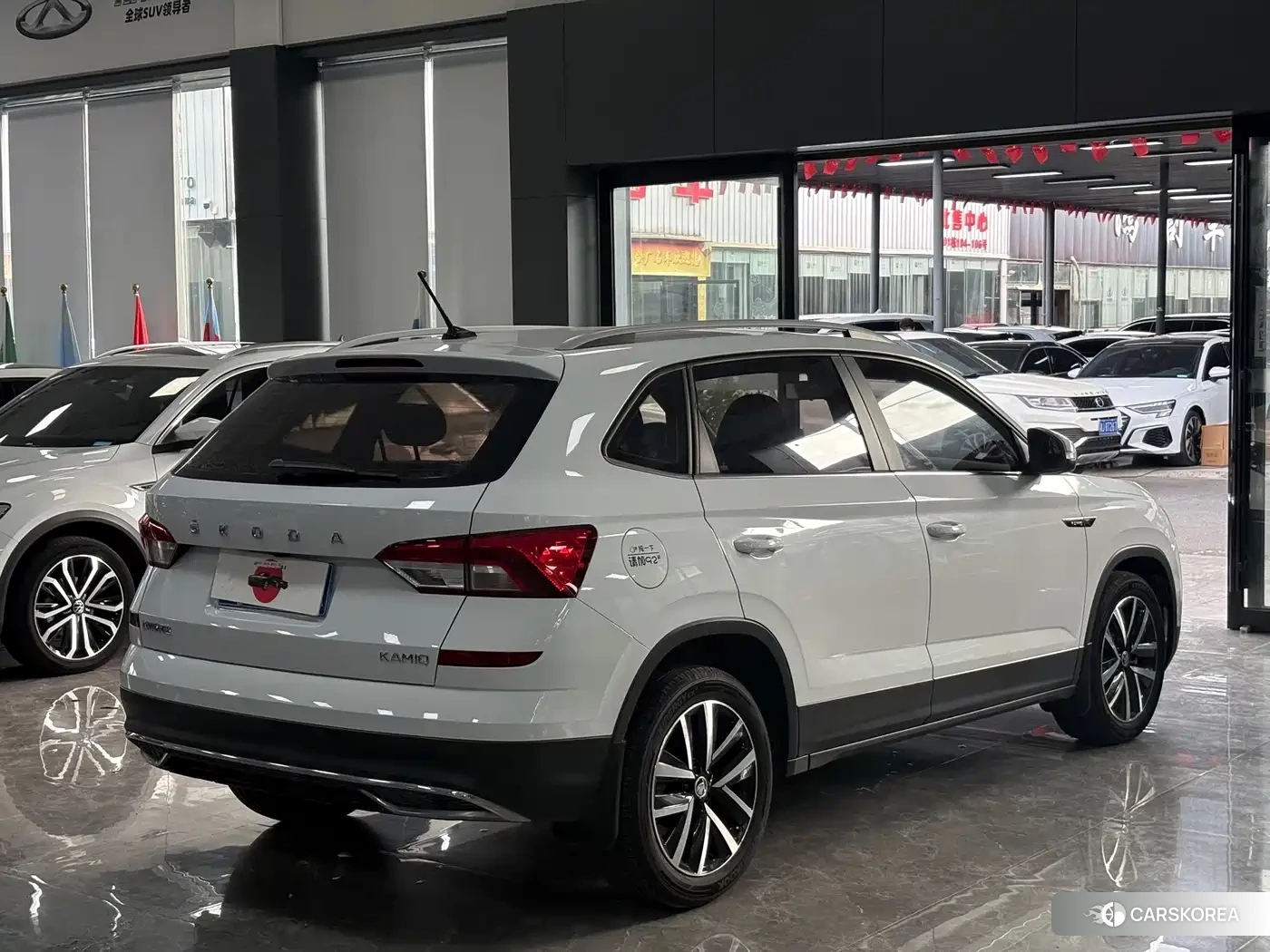 Skoda Kamiq 2023 Белый из Китая
