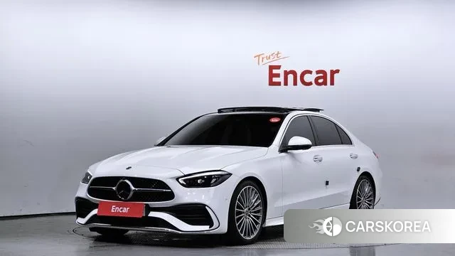 Mercedes-Benz C-Class W206 2023 Белый из Кореи