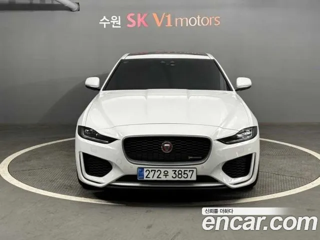 Jaguar XE 2020 Белый из Кореи