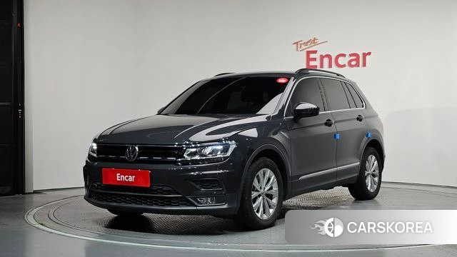 Volkswagen Tiguan second Generation 2018 Серый из Кореи