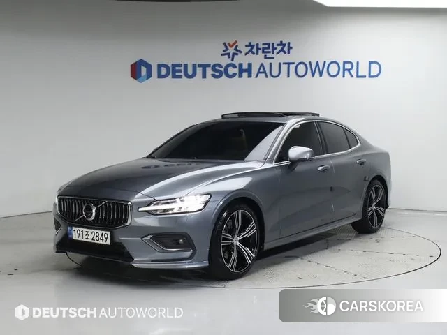 Volvo S60 3rd generation 2021 Серый из Кореи