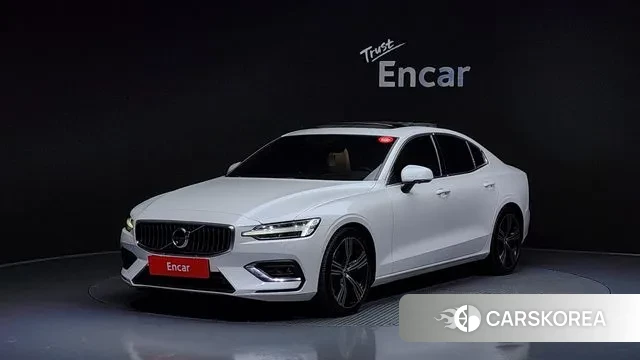 Volvo S60 3rd generation 2019 Белый из Кореи
