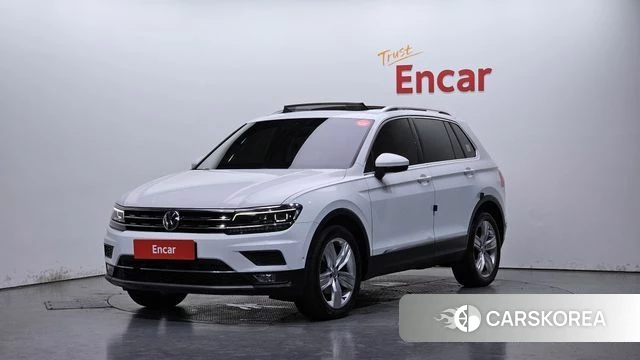 Volkswagen Tiguan second Generation 2020 Белый из Кореи