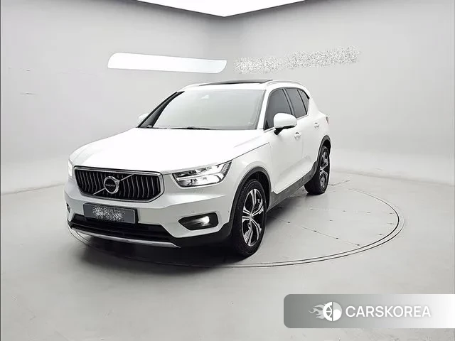 Volvo XC40 2020 Белый из Кореи