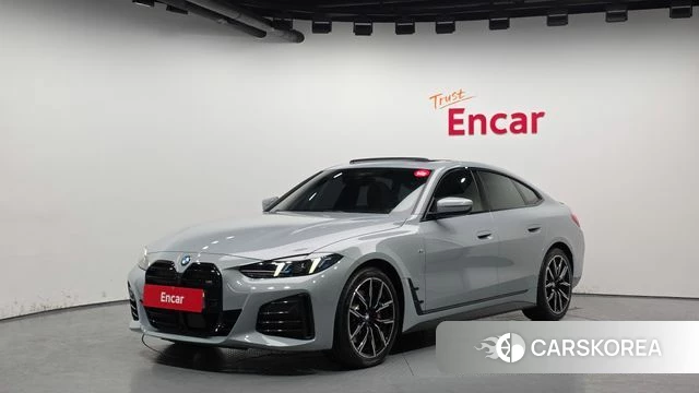 BMW 4 Series (G22) 2024 Серебристо-серый из Кореи