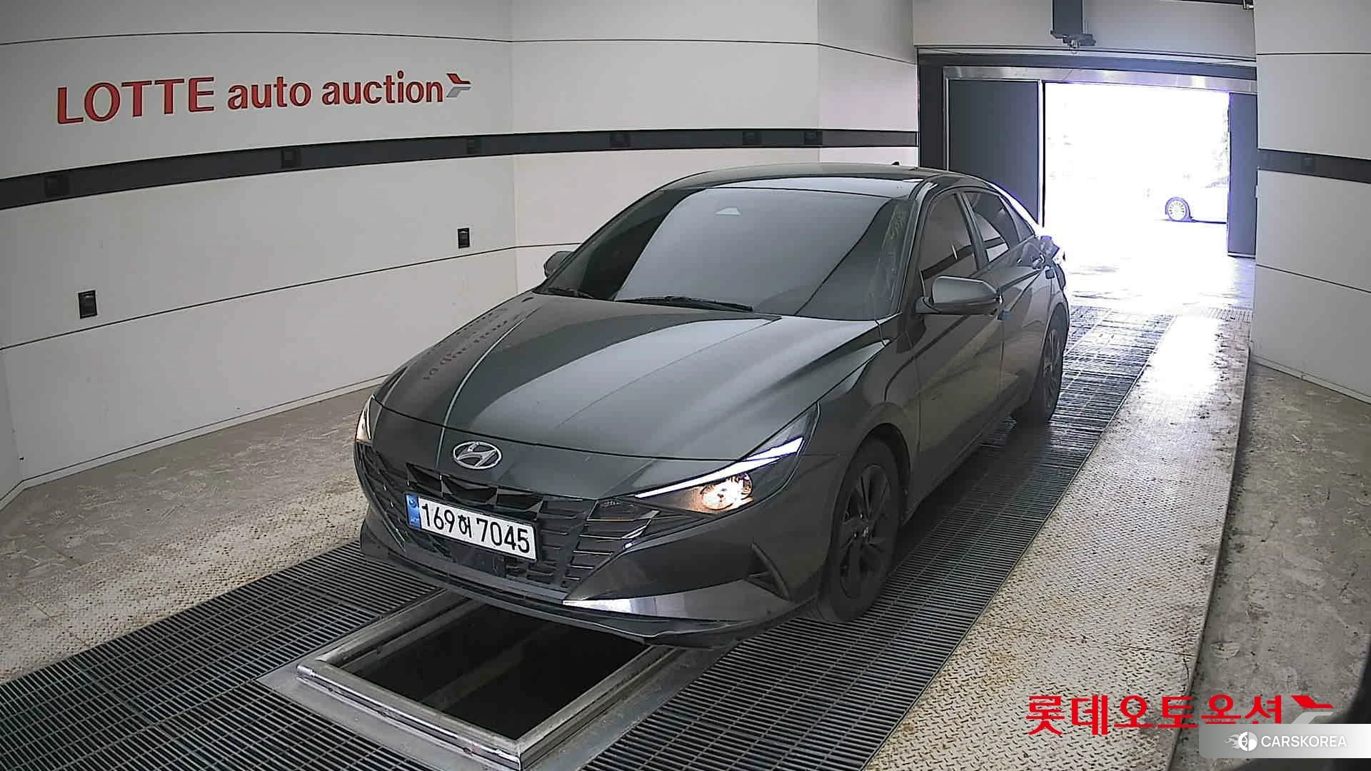 Hyundai Avante 2023 Amazon Grey Metallic из Кореи