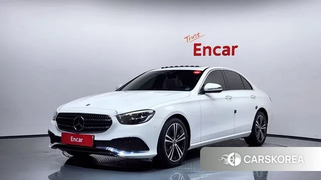 Mercedes-Benz E-Class W213 2020 Белый из Кореи