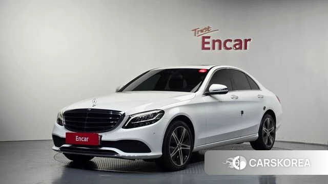 Mercedes-Benz C-Class W205 2019 Белый из Кореи