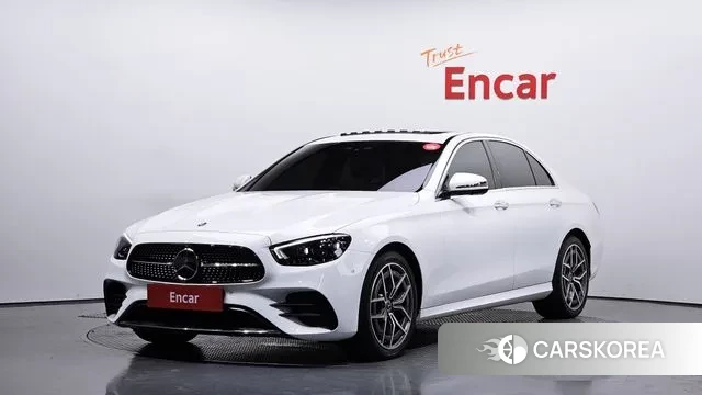 Mercedes-Benz E-Class W213 2022 Белый из Кореи