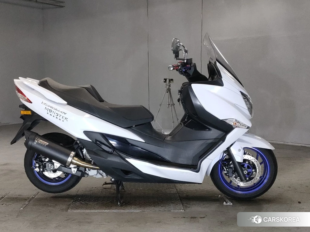 Проданный Suzuki BURGMAN 400 2020 из Японии