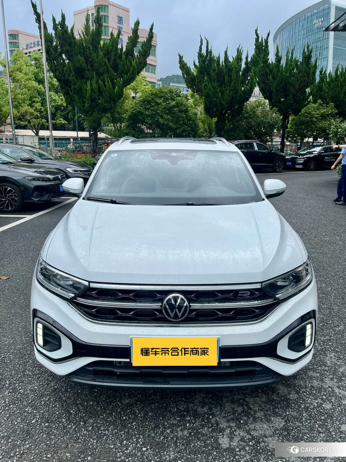 Volkswagen Exploring songs 2025 Белый из Китая