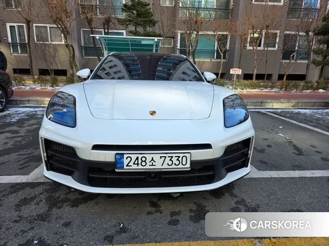 Porsche Panamera (972) 2024 Белый из Кореи