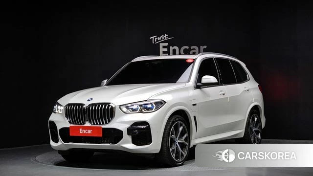 BMW X5 (G05) 2023 Белый из Кореи