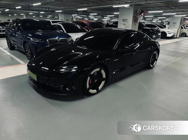 Porsche Taycan 2025 Черный из Кореи