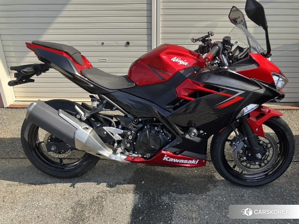 Проданный Kawasaki Ninja 400-2 2019 из Японии