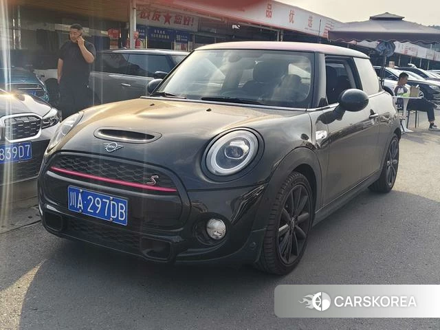 MINI MINI 2019 Черный из Китая
