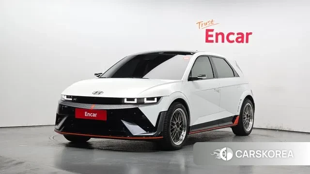 Hyundai Ionic 5 2024 Белый из Кореи