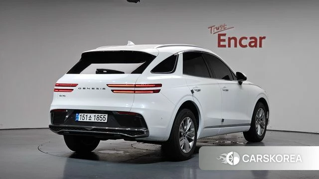 Genesis GV70 2024 Белый из Кореи