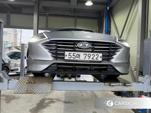 Hyundai Sonata (DN8) 2019 Серебряный из Кореи