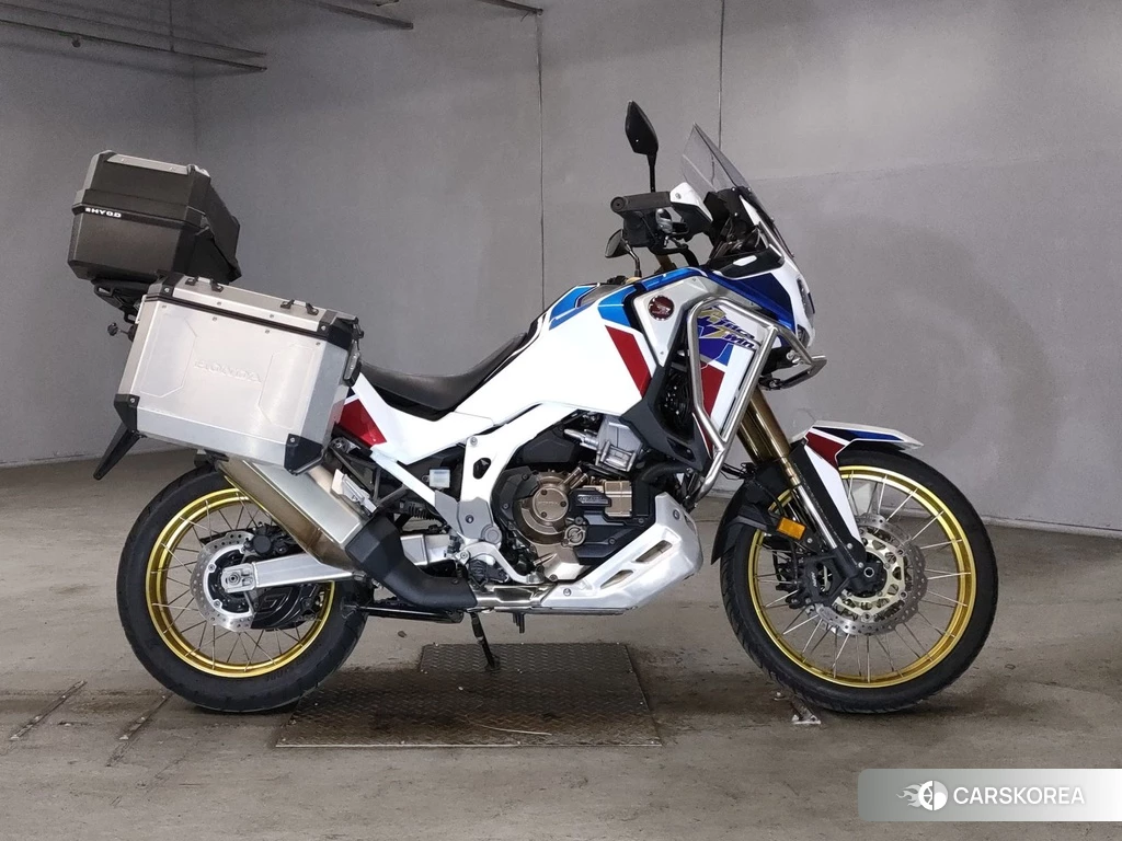 Проданный Honda CRF1100L AFRICA TWIN ADV ES DCT 2020 из Японии