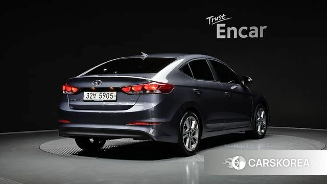 Hyundai Avante AD 2018 Серый из Кореи