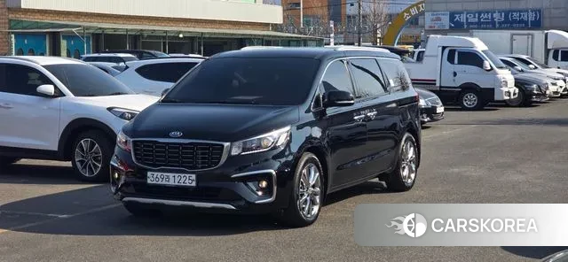 Kia The New Carnival 2019 Черный из Кореи