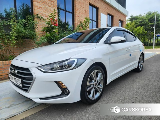Hyundai Avante AD 2018 Белый из Кореи