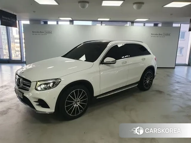 Mercedes-Benz GLC-Class X253 2019 Белый из Кореи