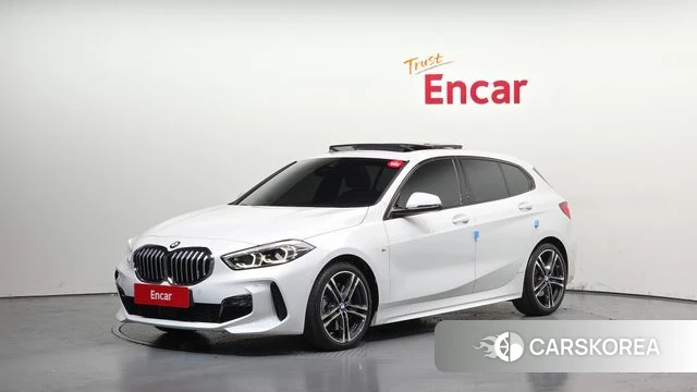 BMW 1 Series (F40) 2023 Белый из Кореи